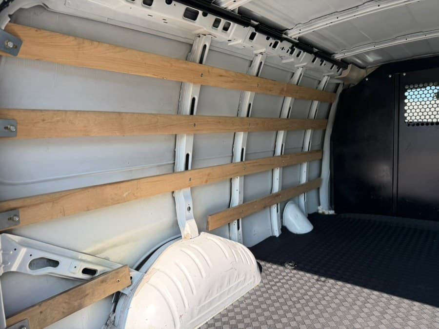 2025 GMC Savana Cargo Van