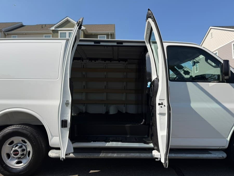 2025 GMC Savana Cargo Van