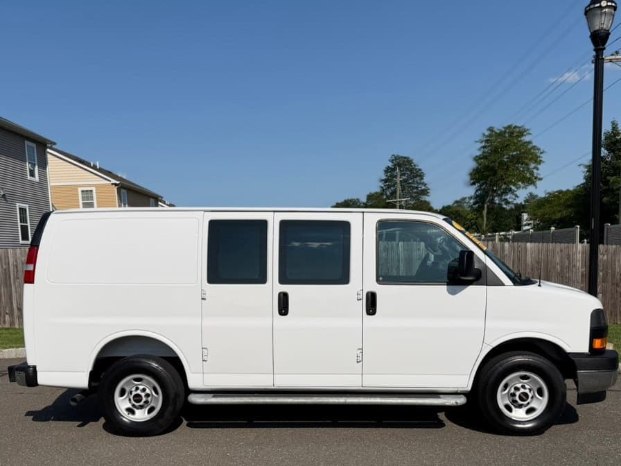 2025 GMC Savana Cargo Van