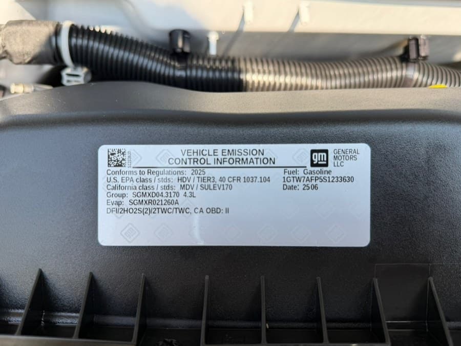 2025 GMC Savana Cargo Van