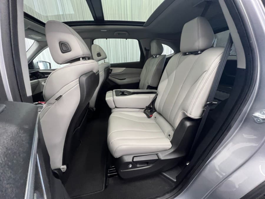 2022 Acura MDX