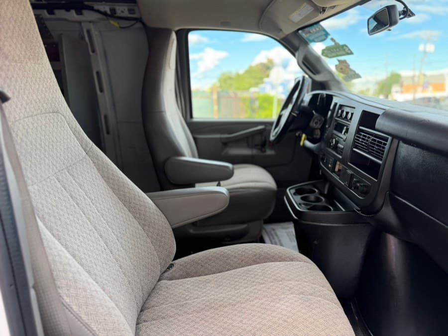 2016 Chevrolet Express Cargo Van