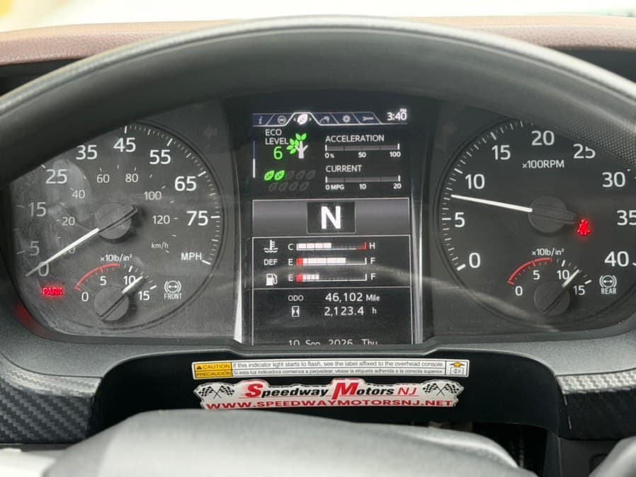 2023 HINO L6