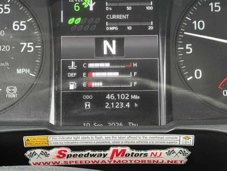 2023 HINO L6