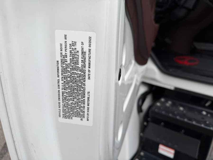 2023 HINO L6