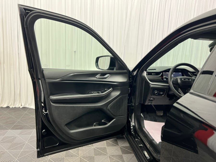 2023 Jeep Grand Cherokee L