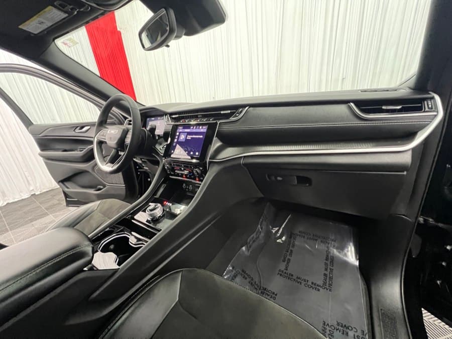 2023 Jeep Grand Cherokee L