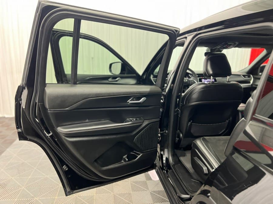 2023 Jeep Grand Cherokee L