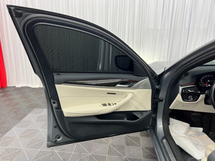 2023 BMW 5 Series
