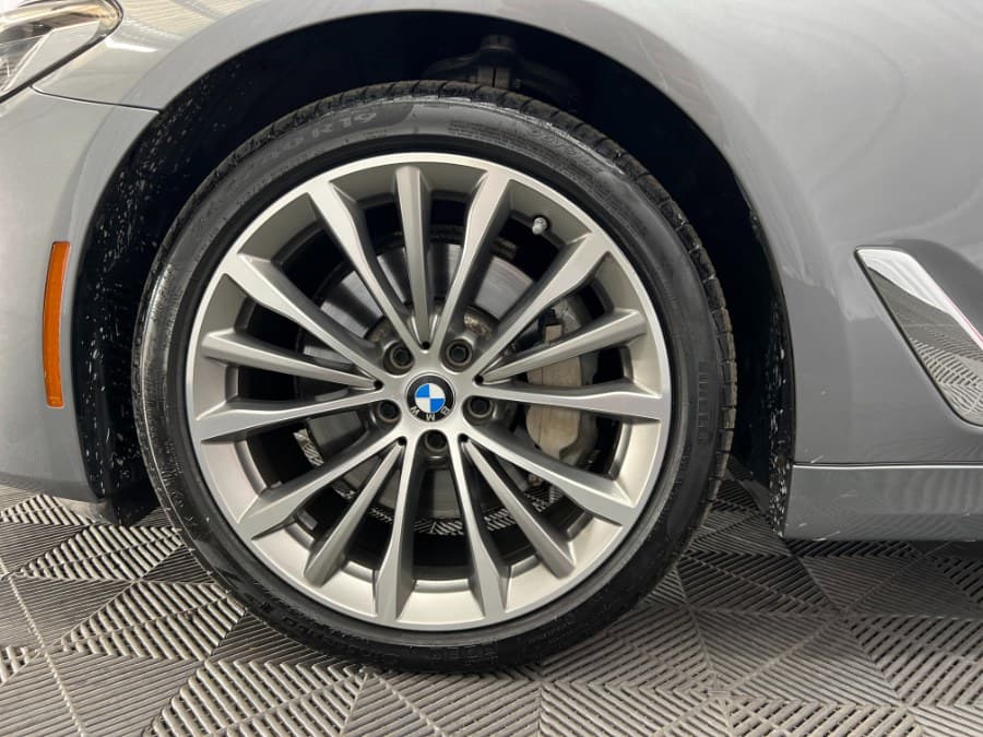 2023 BMW 5 Series