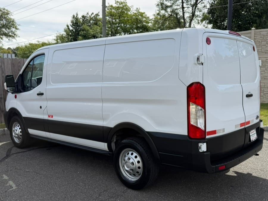2022 Ford All Wheel Drive Transit Cargo Van