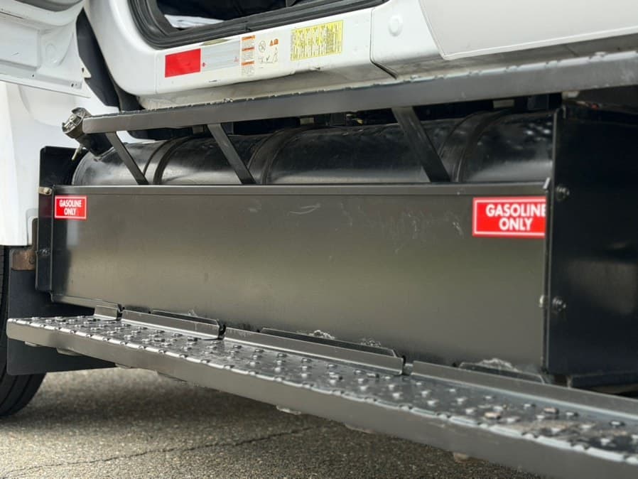 2017 Ford Super Duty F-650 Straight Frame Gas