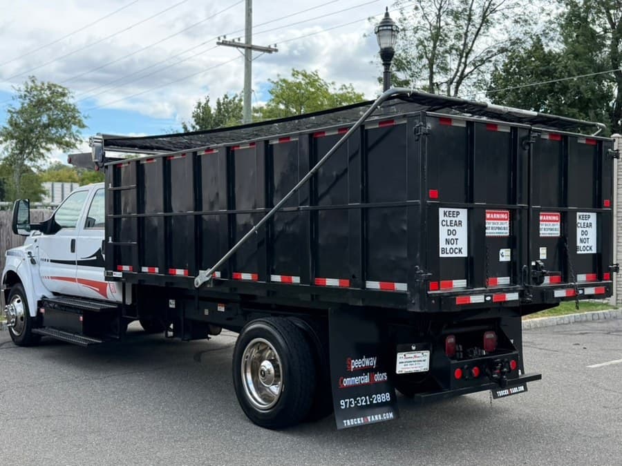 2017 Ford Super Duty F-650 Straight Frame Gas