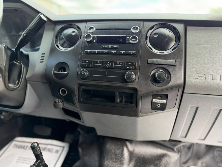 2017 Ford Super Duty F-650 Straight Frame Gas