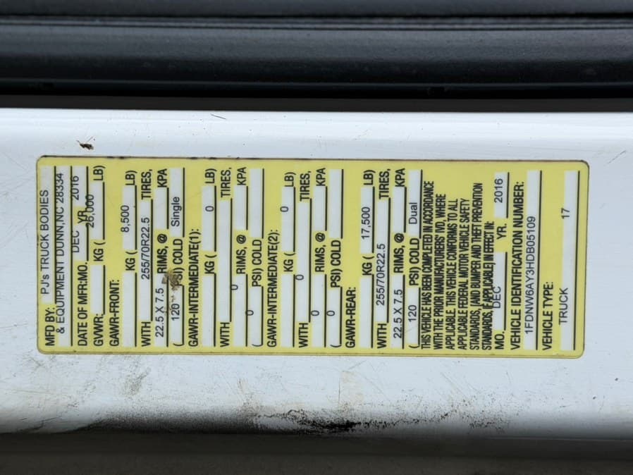 2017 Ford Super Duty F-650 Straight Frame Gas