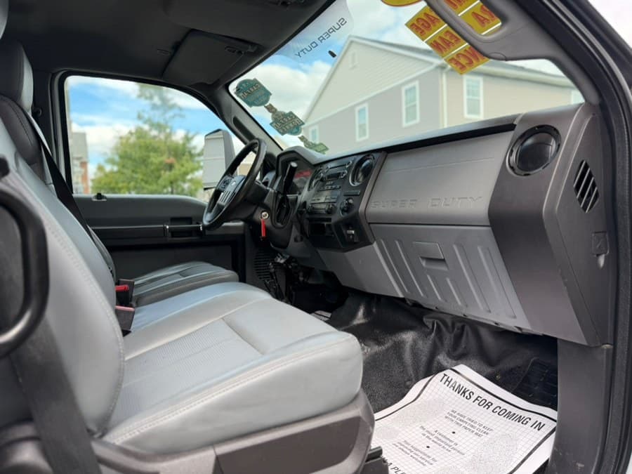 2017 Ford Super Duty F-650 Straight Frame Gas
