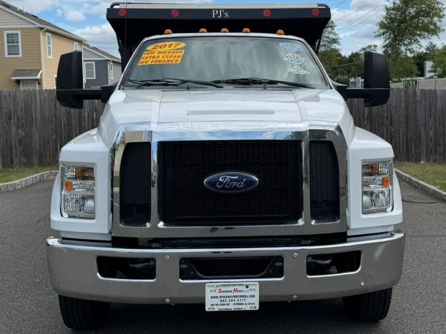 2017 Ford Super Duty F-650 Straight Frame Gas