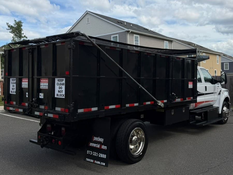 2017 Ford Super Duty F-650 Straight Frame Gas