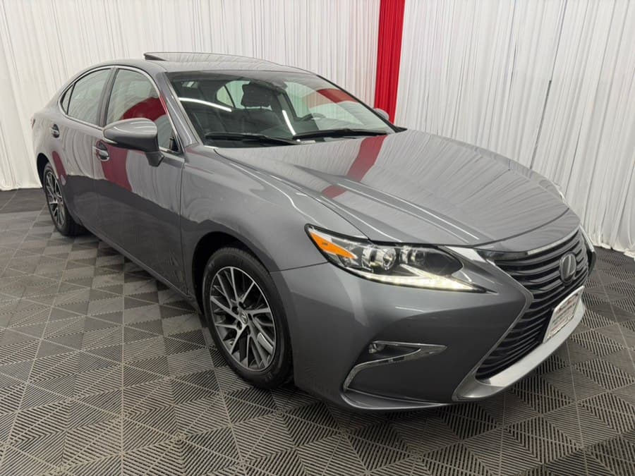 2017 Lexus ES