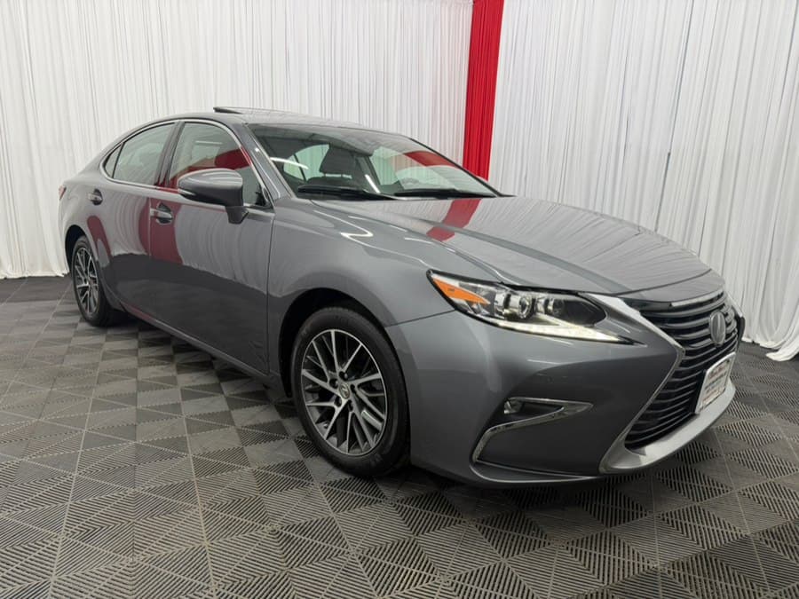2017 Lexus ES