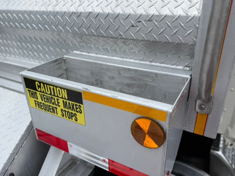 2019 Freightliner Cascadia 125 Extended frame