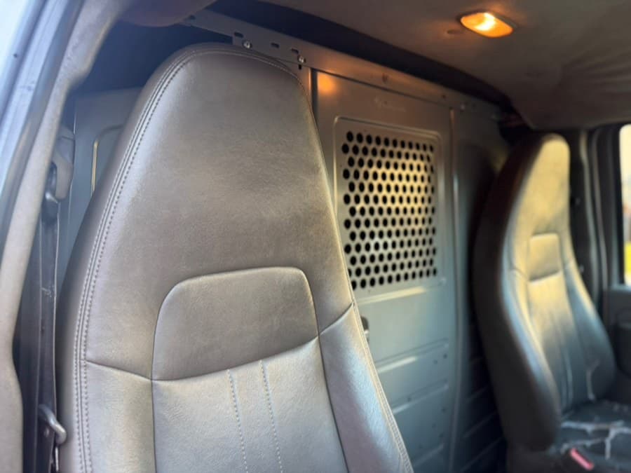 2010 GMC Savana Cargo Van