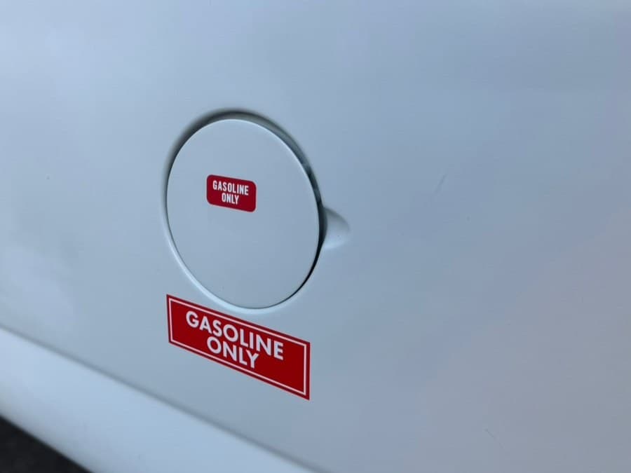 2010 GMC Savana Cargo Van