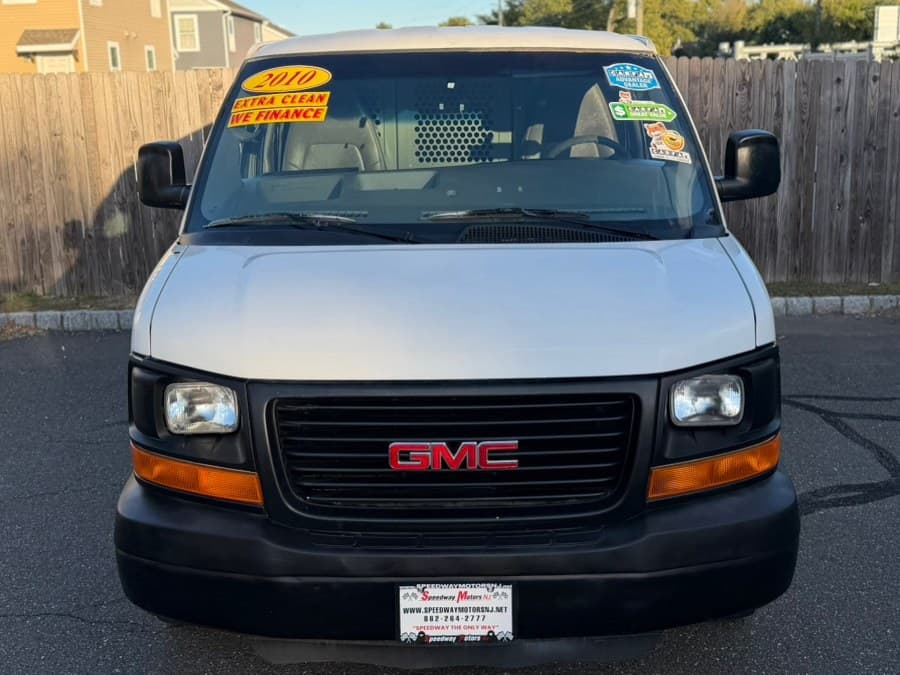 2010 GMC Savana Cargo Van
