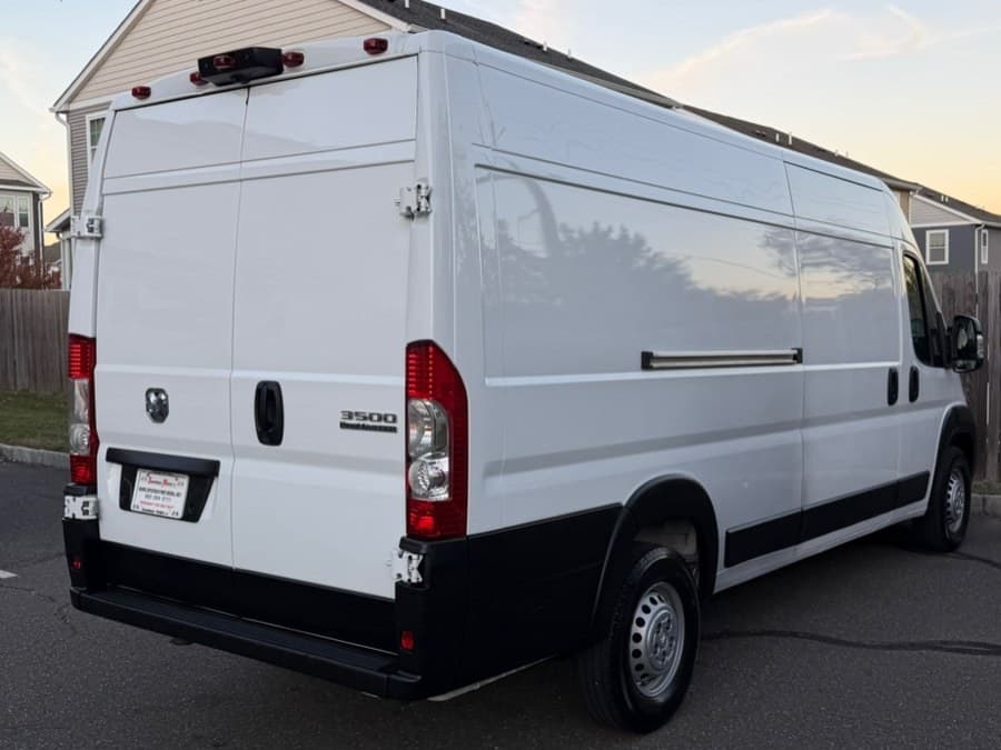 2025 Ram ProMaster Cargo Van