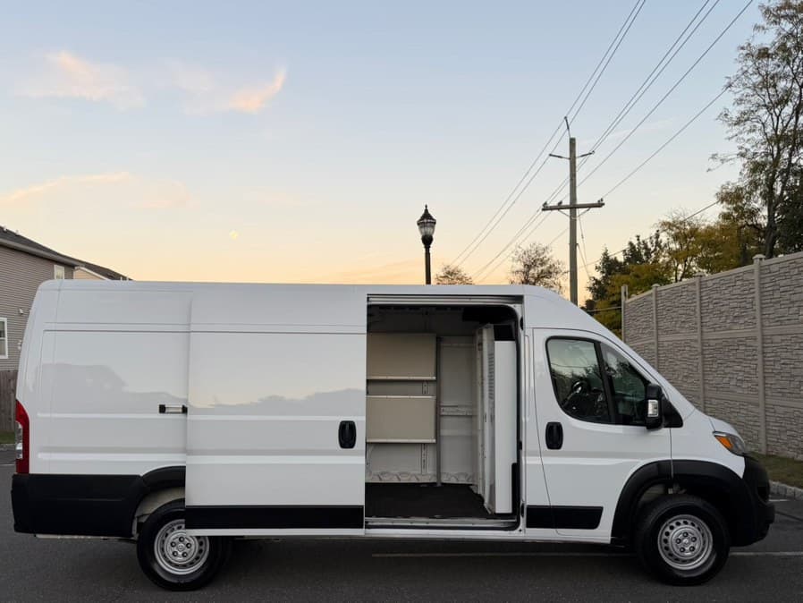 2025 Ram ProMaster Cargo Van