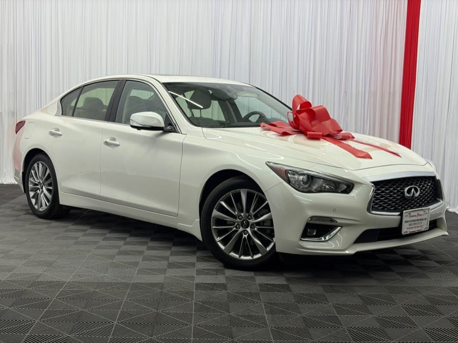 2022 INFINITI Q50