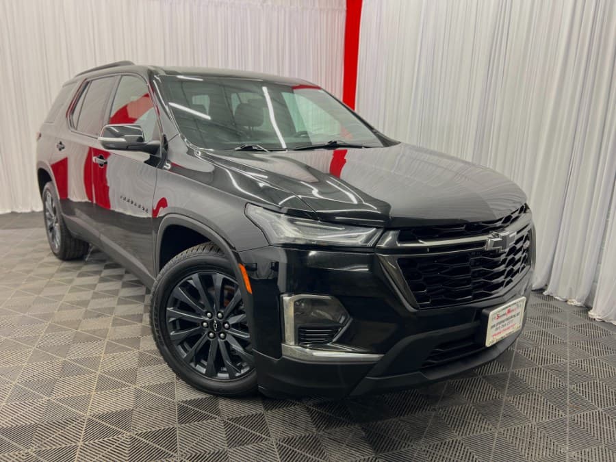 Used 2022 Chevrolet Traverse for sale in Paterson NJ — Speedway Motors